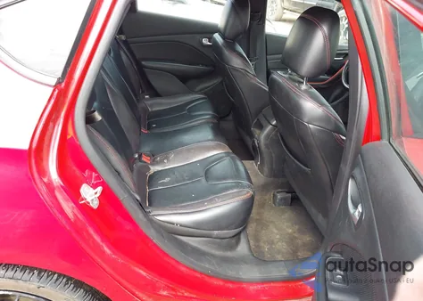 2016 Dodge Dart Gt z USA, uszkodzony, nr VIN 1C3CDFEB0GD578072